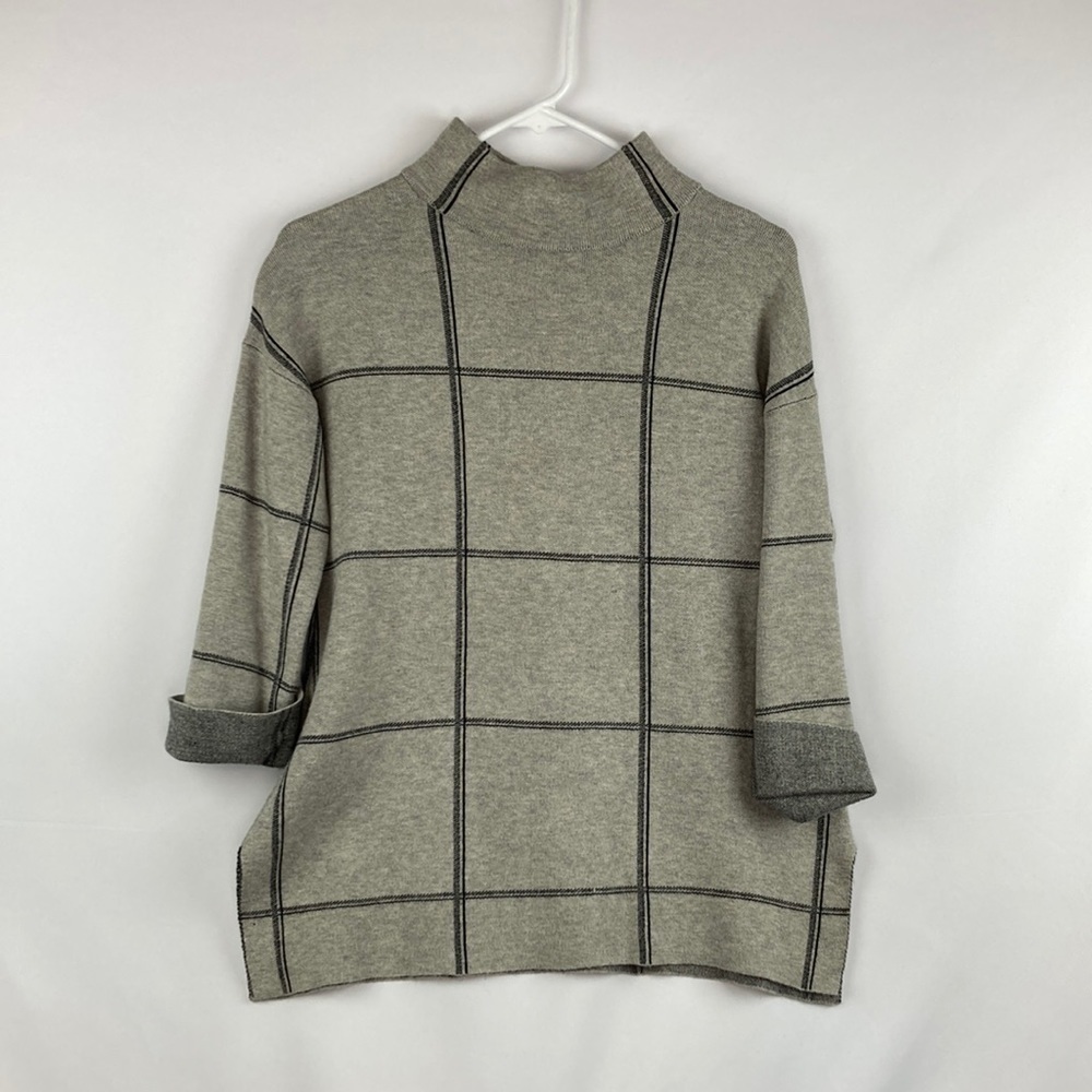 Tahari windowpane 1/2 sleeve sweater